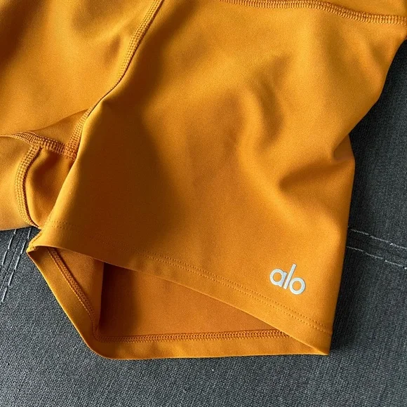 Alo Yoga High Waisted Shorts 3” - Picture 5 of 8